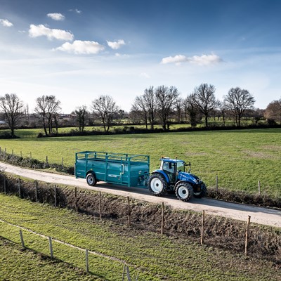 New Holland T5 Dual Command