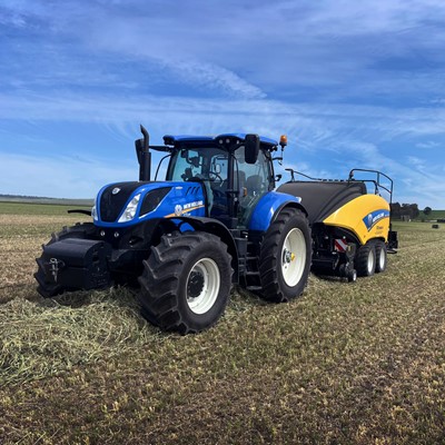 Demand for high powered tractors revs up 2024 baling season