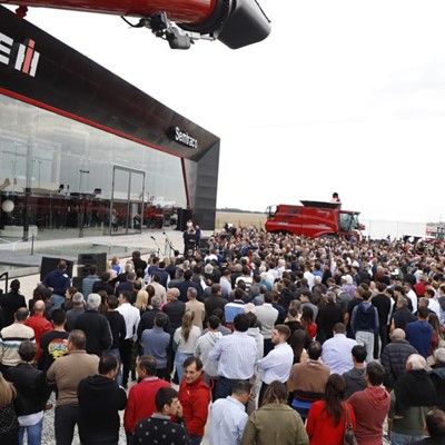 Case IH inaugur el concesionario exclusivo m s grande de Am rica Latina