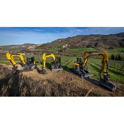 New Holland MIDI Excavator range