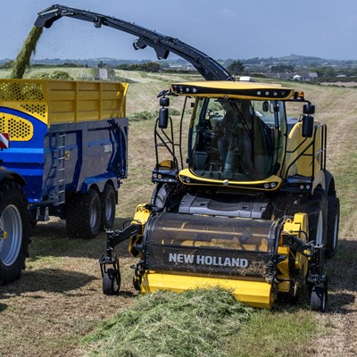 New Holland FR UltraFeed Pickup