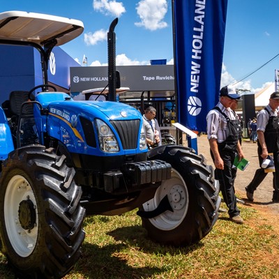 Toda la tecnolog a de los productos New Holland en Innovar 2025