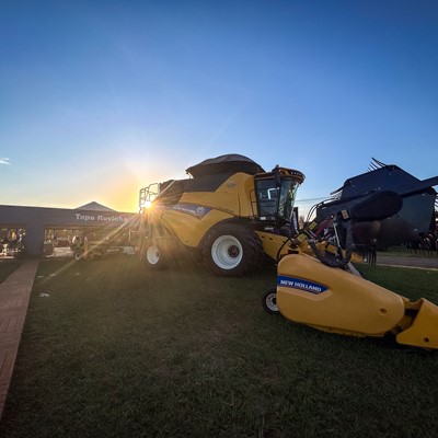 Toda la tecnolog a de los productos New Holland en Innovar 2025