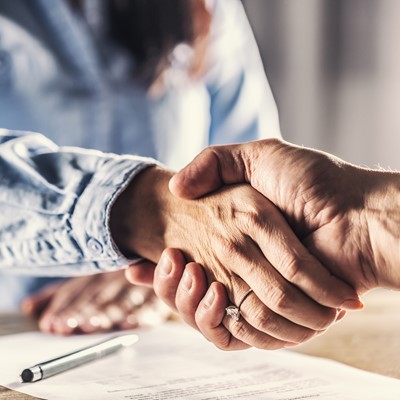 Banco CNH apoia produtor rural com solucoes financeiras completas na Agrishow 2025