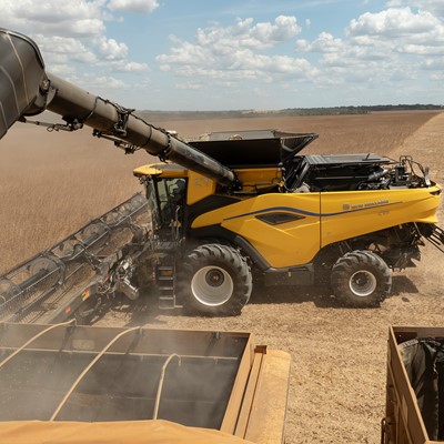 Colheitadeira CR11 da New Holland