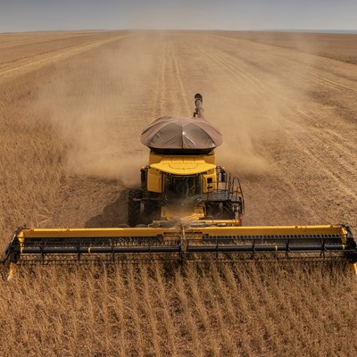 Nova colheitadeira CR10 da New Holland