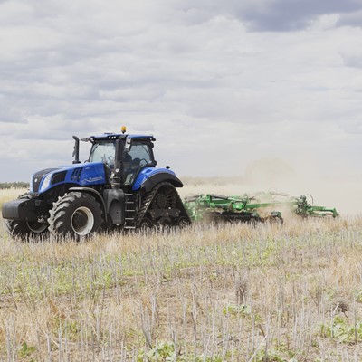 New Holland T8 tractors impress with enhanced performance and new technology