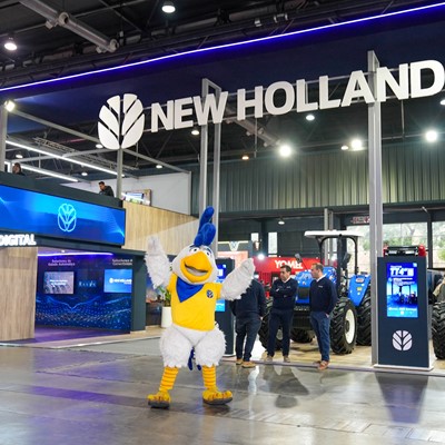 New Holland presenta una amplia gama de productos y actividades para toda la familia en la Expo Rural 2025