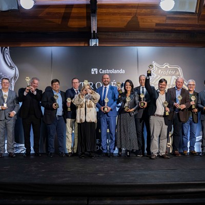 New Holland foi vencedora do Trof u Agroleite na categoria Implementos Agr colas