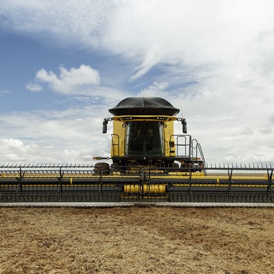 Nova CR7 Arrozeira da New Holland que tamb m colhe gr os como soja e milho al m do arroz