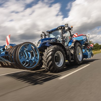 New Holland T7 Standard Wheelbase