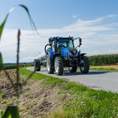 New Holland T5S
