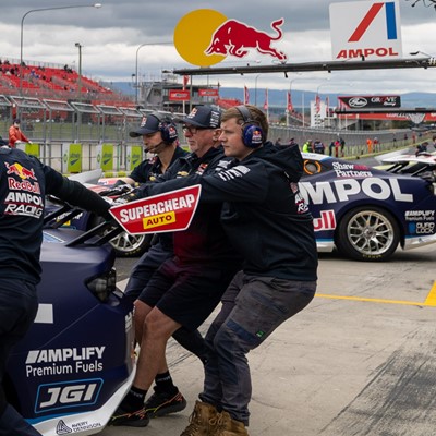 Bathurst Supercars experience an eye opener for Zac