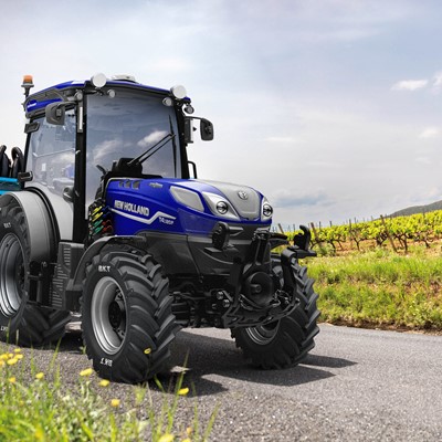 New Holland T4120F Auto Command
