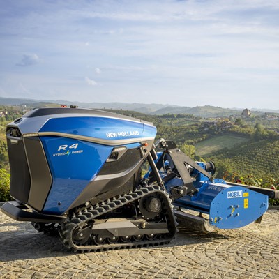 New Holland R4 Robot