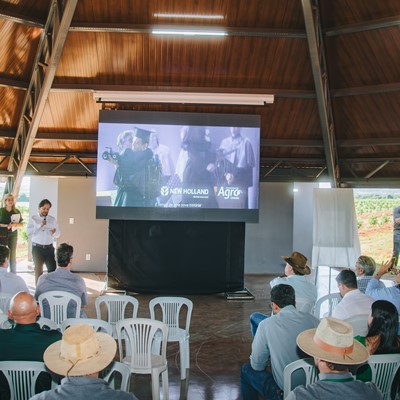 New Holland e Universidade do Agro firmam parceria para impulsionar capacita o e inova o no campo