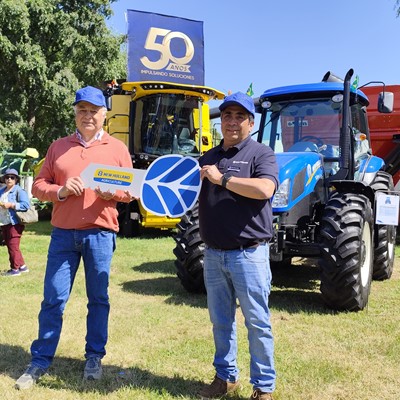 New Holland presento una amplia gama de productos en SAGO Fisur junto a SKC