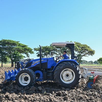 New Holland marks 130 Year milestone with inaugural New Holland Day in Thailand