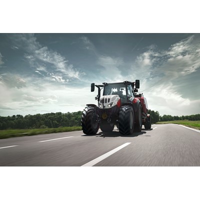 MORE CHOICE FOR STEYR EXPERT CUSTOMERS TWO TRANSMISSIONS AND THREE FEATURE PACKS