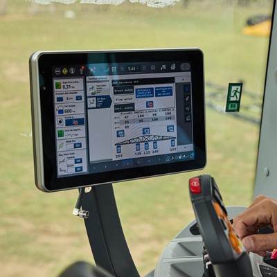 Precision y alto rendimiento el nuevo pulverizador Defensor 4000 de New Holland que se presenta en Expoagro