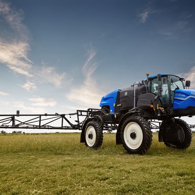 Precision y alto rendimiento el nuevo pulverizador Defensor 4000 de New Holland que se presenta en Expoagro