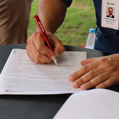 Assinatura do Termo de Coopera o entre Case IH e Senar RS