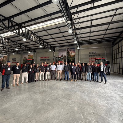 Equipe da Case IH participou da inaugura o oficial do Centro de Forma o