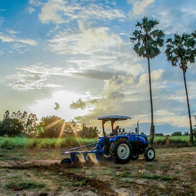 K4GGWA and New Holland
