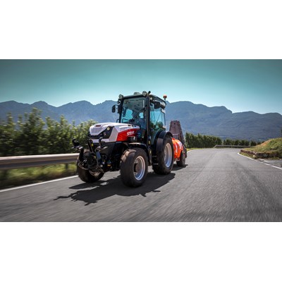 STEYR Traktoren Spezial F CVT Road