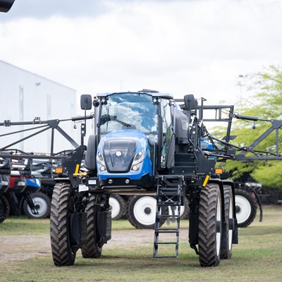 New Holland abrio las puertas de su fabrica para acercar todo su porfolio a sus clientes