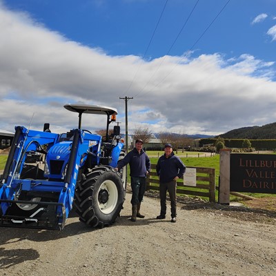FMG Young Farmer of the Year Tom Slee takes delivery of new New Holland TD5 90