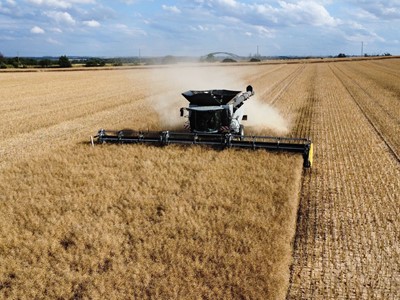 New Holland CR11
