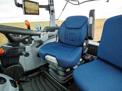 Trator T6 140 Electro Command da New Holland