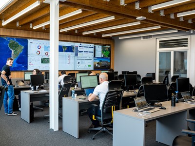 Central de Intelig ncia New Holland