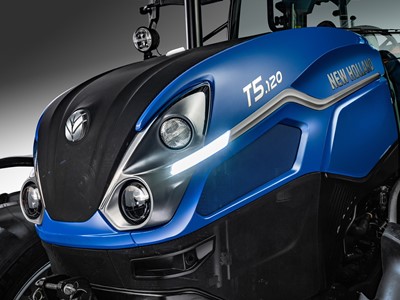 New Holland T5 Dual Command