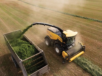 Sistema de orienta o avan ado da New Holland para tratores especiais ganha pr mio de inova o t cnica da EIMA
