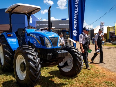 Toda la tecnolog a de los productos New Holland en Innovar 2025