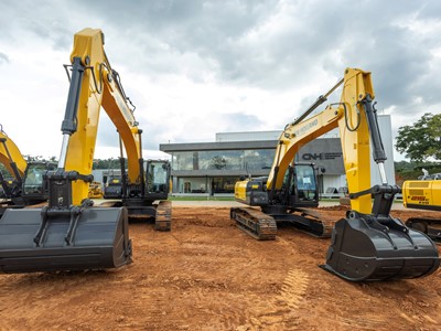 New Holland Construction Centro de Experi ncia do Cliente