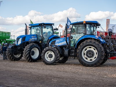 New Holland y Nordemaq pisaron fuerte en Agronea 2025