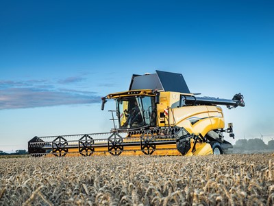 New Holland CX8.90