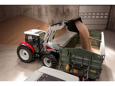 STEYR SHOWS SOLUTIONS FOR EVERY FARM AT AGRIBEX 2025