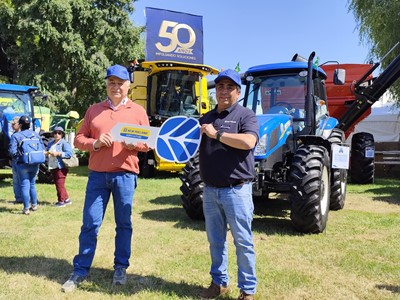 New Holland presento una amplia gama de productos en SAGO Fisur junto a SKC
