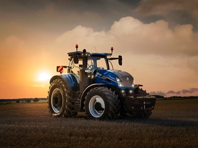 T7 440 XD tractor