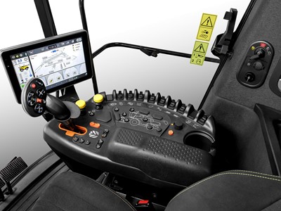 New Holland presenta la nueva linea de cosechadoras CR en Expoagro
