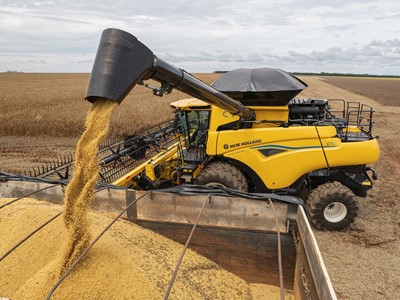Colheitadeira CR7 da New Holland