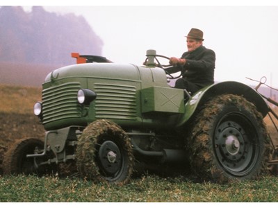 STEYR Historical Tractors 15 Series HISTSTEYR038