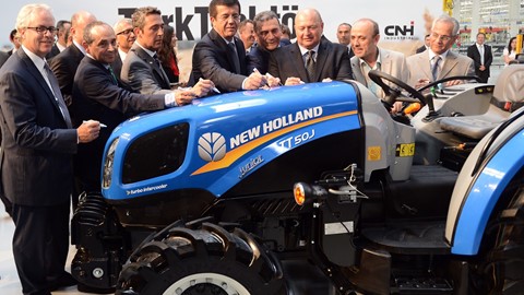 CNH Industrial CEO Richard Tobin (far left) and Chairman of the Board of Koç Holding, Mustafa V. Koç (third from right)