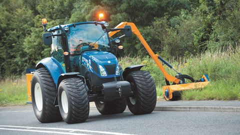 New Holland T5.105 verge trimming