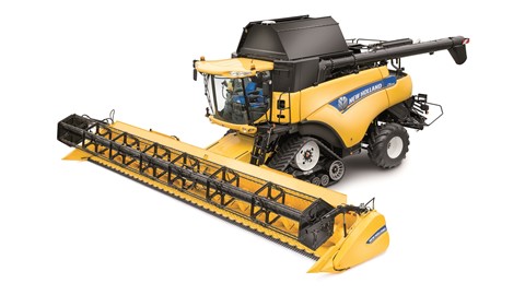 New SmartTrax™ suspended rubber tracks on New Holland CR8080 combine harvester