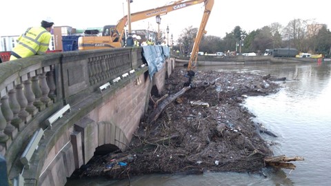 Worcester Bridge flood debris clearance with Case CX130